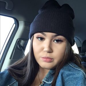 Meet your Posher, Kenzie